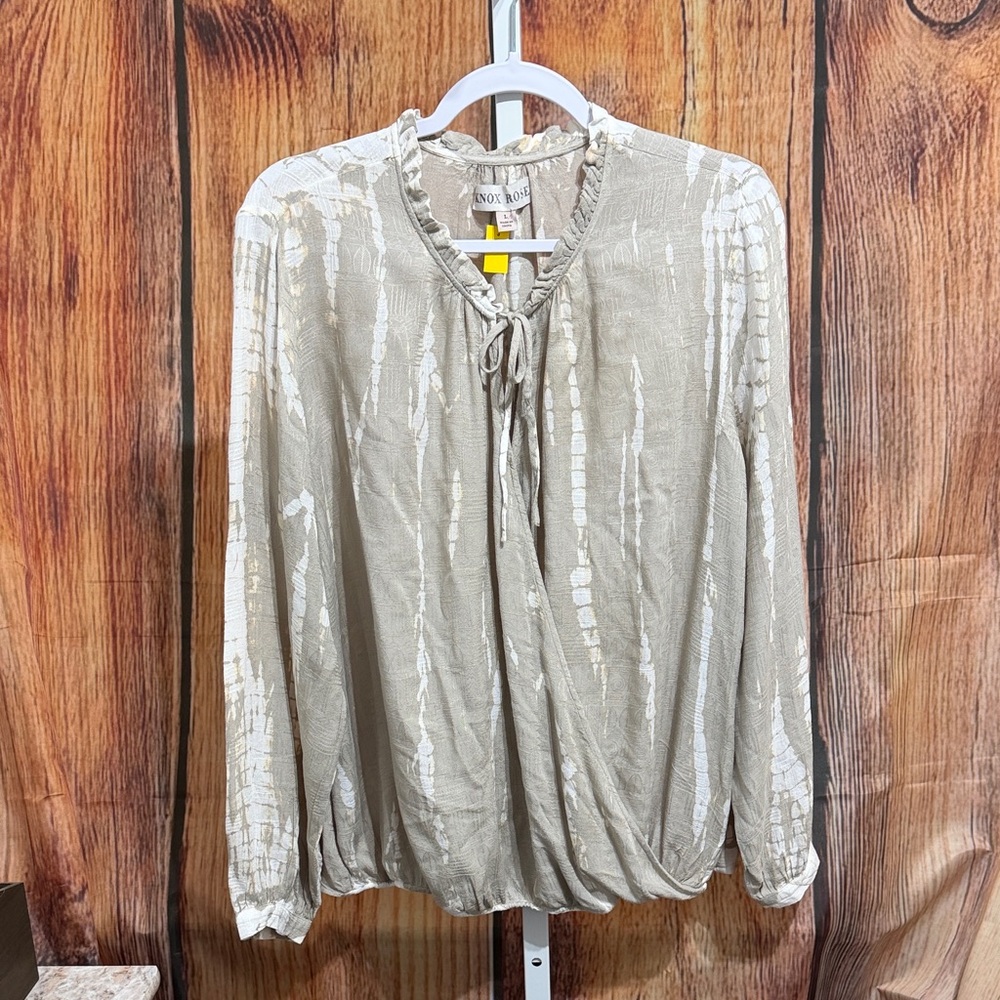 Knox Rose Tie Front Wrap Look Blouse Size L